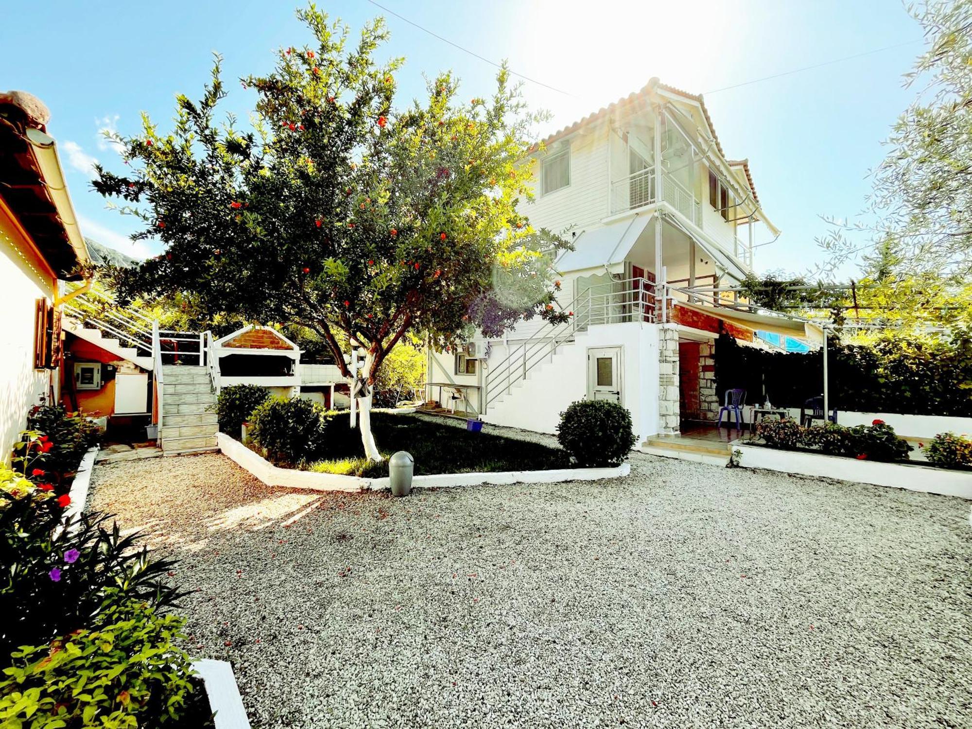 Garden Rooms Himarë Exterior foto